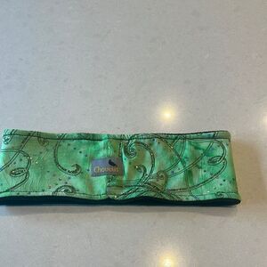 Choucas headband women’s one size love the green glitter and sequins.